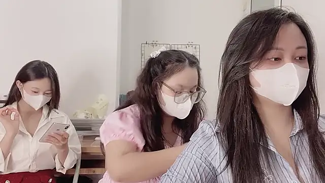 Bamboo Swetie online show from October 2025 03:12:01 PM