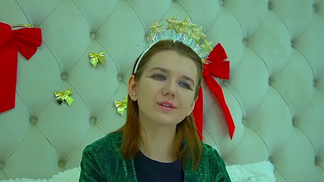 LessySmith online show from December 2024 06:49:02 AM