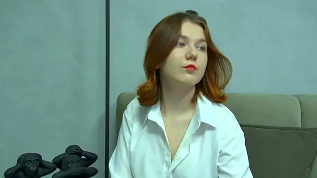 LessySmith online show from April 2026 04:11:02 PM