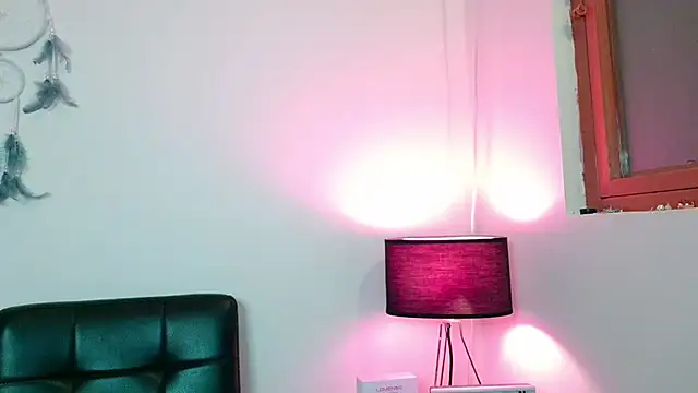 jessi lovers online show from March 2025 01:38:02 PM