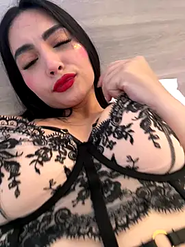 kareena basu online show from December 2025 07:53:02 PM