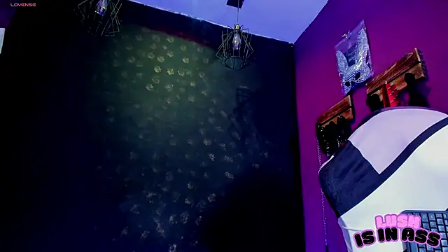 Alexa Slave online show from April 2026 07:15:02 PM