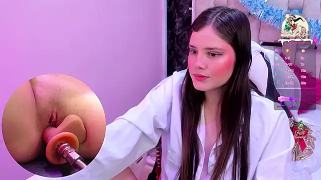 Trianna   online show from December 2024 01:43:02 PM