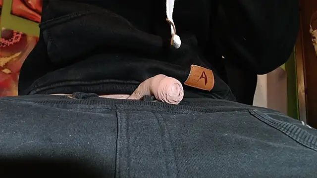 Snapshot of MASTERMONEY chatting on January 2025 11:48:01 PM MASTERMONEY online show from January 2025 11:48:01 PM