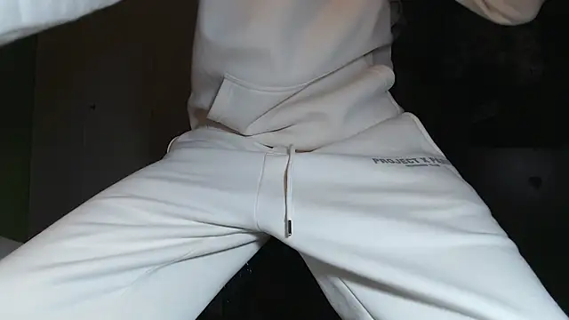 Snapshot of MASTERMONEY chatting on January 2025 04:30:01 AM MASTERMONEY online show from January 2025 04:30:01 AM