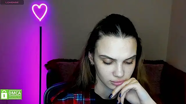 Aminakisuliawolf online show from January 2025 03:57:02 PM