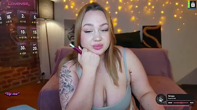 Snapshot of -LinaLove- chatting on January 2025 09:36:01 PM -LinaLove- online show from January 2025 09:36:01 PM