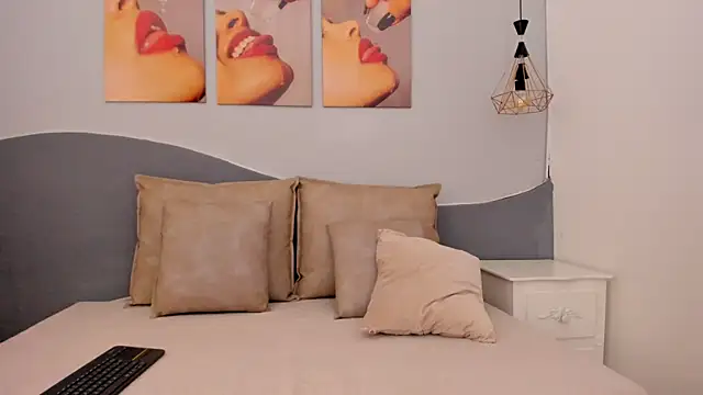 MarianaSanz online show from November 2025 01:11:02 PM