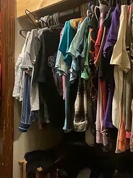 Thick mommas69 online show from November 2025 02:01:02 AM