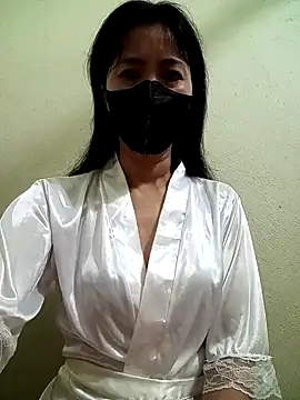 YunLem online show from January 2025 01:24:01 AM