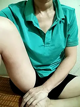 YunLem online show from September 2025 04:25:01 AM