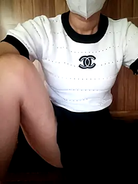 YunLem online show from October 2025 07:20:02 AM