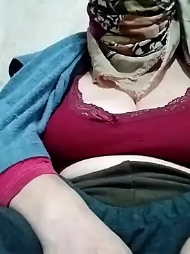 Snapshot of _BaHaR_ chatting on October 2025 08:37:01 AM BaHaR online show from October 2025 08:37:01 AM