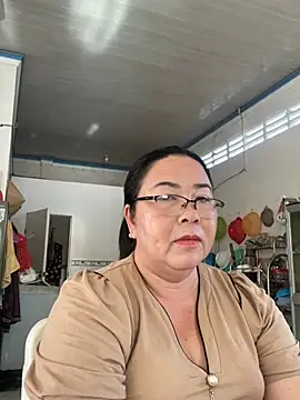 Snapshot of NDith chatting on February 2025 09:10:01 AM NDith online show from February 2025 09:10:01 AM