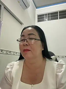 Snapshot of NDith chatting on February 2025 03:21:01 PM NDith online show from February 2025 03:21:01 PM