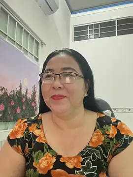 Snapshot of NDith chatting on March 2025 12:32:02 PM NDith online show from March 2025 12:32:02 PM