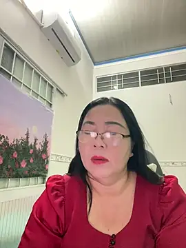 Snapshot of NDith chatting on March 2025 09:05:02 PM NDith online show from March 2025 09:05:02 PM