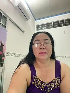 Snapshot of NDith chatting on March 2025 05:28:02 PM NDith online show from March 2025 05:28:02 PM