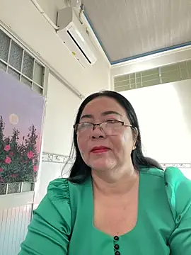 Snapshot of NDith chatting on March 2025 12:31:01 AM NDith online show from March 2025 12:31:01 AM