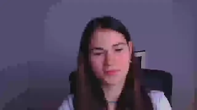 Snapshot of Loon_Amore chatting on December 2024 07:55:01 PM Loon Amore online show from December 2024 07:55:01 PM