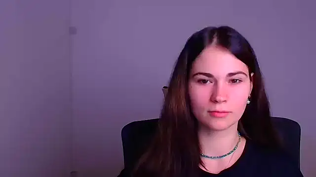 Snapshot of Loon_Amore chatting on December 2024 07:40:02 PM Loon Amore online show from December 2024 07:40:02 PM