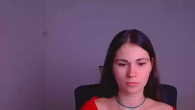 Snapshot of Loon_Amore chatting on December 2024 07:33:01 PM Loon Amore online show from December 2024 07:33:01 PM