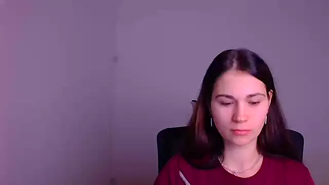 Snapshot of Loon_Amore chatting on January 2025 07:34:02 PM Loon Amore online show from January 2025 07:34:02 PM