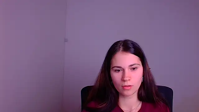 Snapshot of Loon_Amore chatting on January 2025 10:37:02 PM Loon Amore online show from January 2025 10:37:02 PM