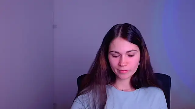 Snapshot of Loon_Amore chatting on January 2025 07:16:01 PM Loon Amore online show from January 2025 07:16:01 PM