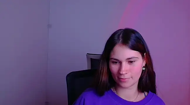 Snapshot of Loon_Amore chatting on January 2025 11:02:01 PM Loon Amore online show from January 2025 11:02:01 PM