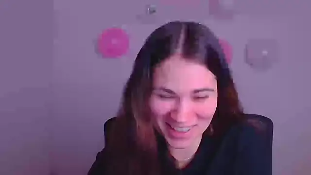 Snapshot of Loon_Amore chatting on February 2025 07:45:02 PM Loon Amore online show from February 2025 07:45:02 PM