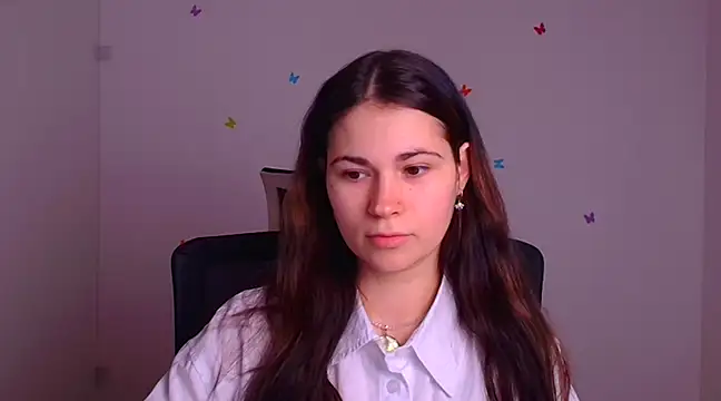 Snapshot of Loon_Amore chatting on February 2025 07:47:01 PM Loon Amore online show from February 2025 07:47:01 PM