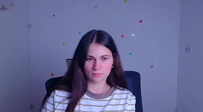 Snapshot of Loon_Amore chatting on March 2025 11:16:01 PM Loon Amore online show from March 2025 11:16:01 PM