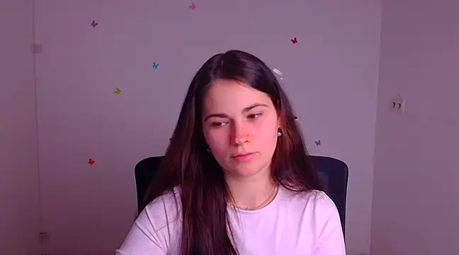 Snapshot of Loon_Amore chatting on March 2025 07:48:02 PM Loon Amore online show from March 2025 07:48:02 PM