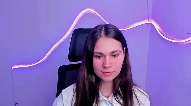 Snapshot of Loon_Amore chatting on March 2025 08:26:02 PM Loon Amore online show from March 2025 08:26:02 PM