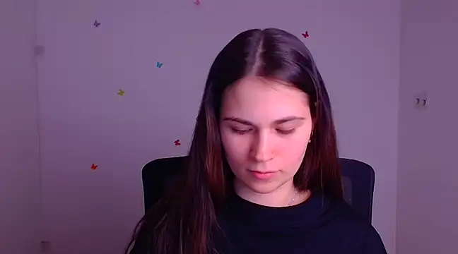 Snapshot of Loon_Amore chatting on March 2025 08:08:02 PM Loon Amore online show from March 2025 08:08:02 PM