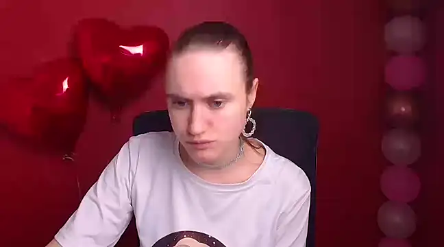 Snapshot of Gabriellagirl chatting on February 2025 11:16:01 PM Gabriellagirl online show from February 2025 11:16:01 PM