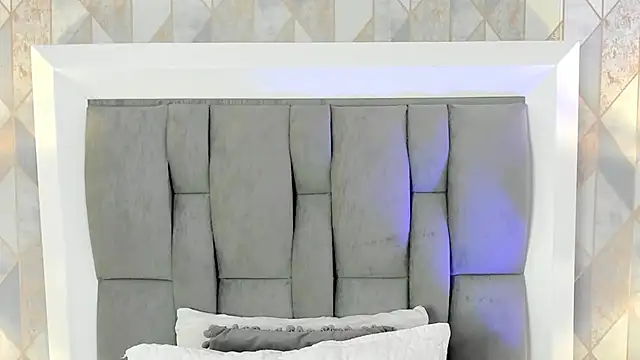 anais cooper online show from December 2024 11:28:01 AM