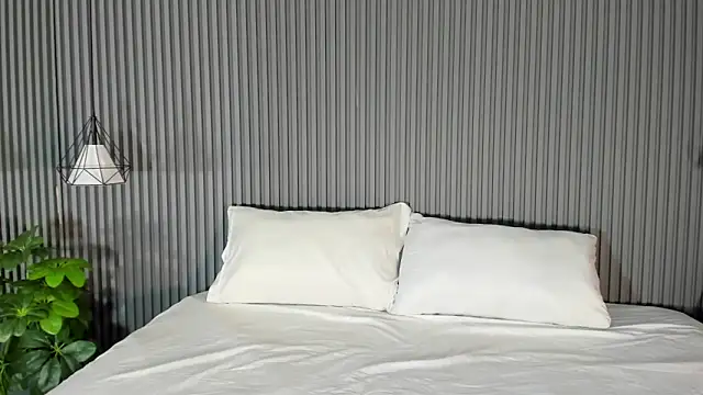 Snapshot of CailynBrowm chatting on March 2025 04:07:02 AM CailynBrowm online show from March 2025 04:07:02 AM