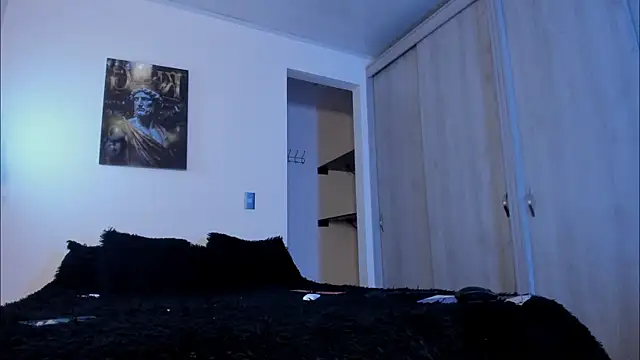 Snapshot of Nina_Fuentes chatting on February 2025 10:09:01 PM Nina Fuentes online show from February 2025 10:09:01 PM