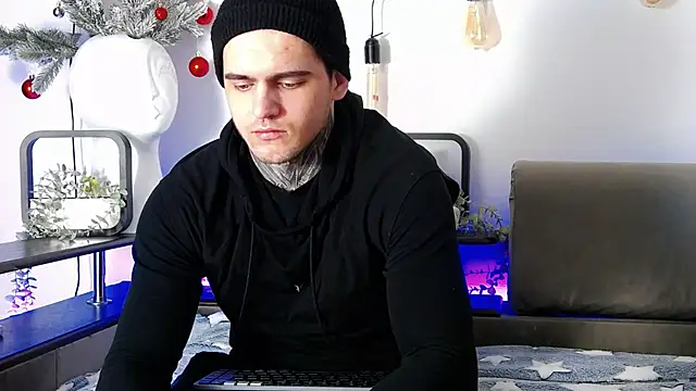 CarterCole online show from January 2025 07:49:01 AM