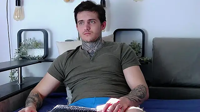 CarterCole online show from March 2025 11:47:02 AM