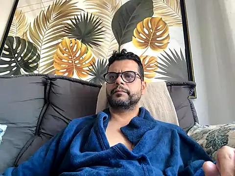 HornyBeachBoyBR online show from June 2026 02:07:02 PM