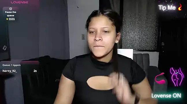 Miel canela online show from March 2025 08:43:02 PM