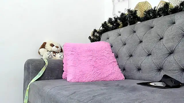 amber martinez online show from December 2024 02:25:02 PM