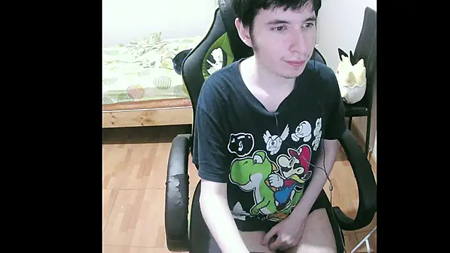 Snapshot of Twink_martinboy chatting on January 2025 07:42:02 AM Twink martinboy online show from January 2025 07:42:02 AM