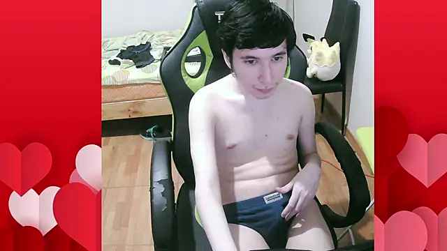 Snapshot of Twink_martinboy chatting on February 2025 11:22:01 PM Twink martinboy online show from February 2025 11:22:01 PM