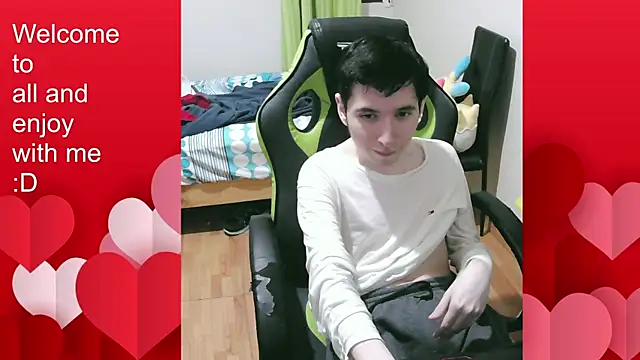 Snapshot of Twink_martinboy chatting on October 2025 11:20:02 PM Twink martinboy online show from October 2025 11:20:02 PM