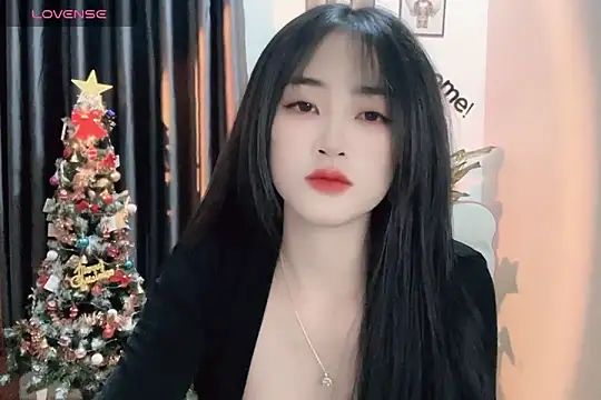 Snapshot of _Aimy_ chatting on December 2024 03:47:02 PM Aimy online show from December 2024 03:47:02 PM