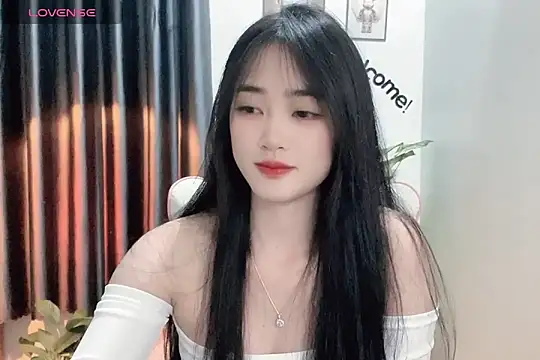 Snapshot of _Aimy_ chatting on January 2025 04:39:02 PM Aimy online show from January 2025 04:39:02 PM